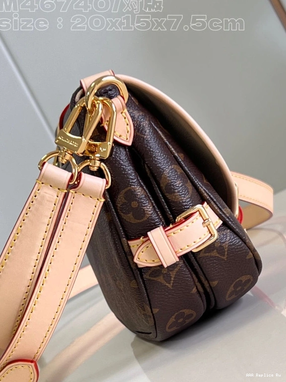 AAA Pruses Bags BB Saumur LOUIS VUITTON 0721